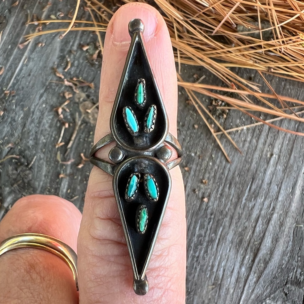 Turquoise and Silver Women's southwest ring